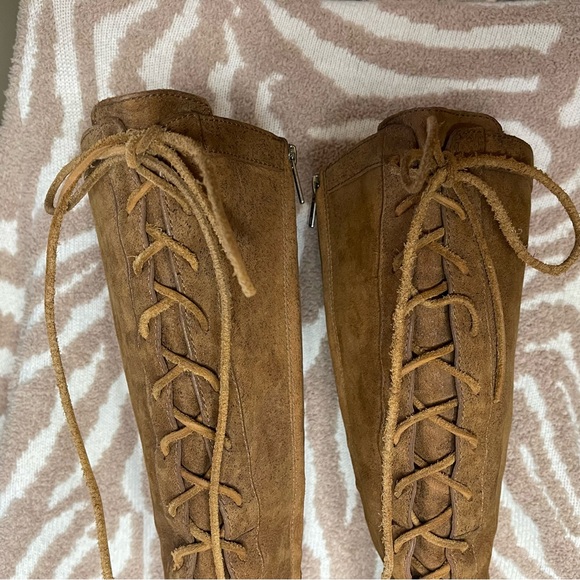 Ugg Camille tall lace up boot shearling size 9 - Picture 5 of 13